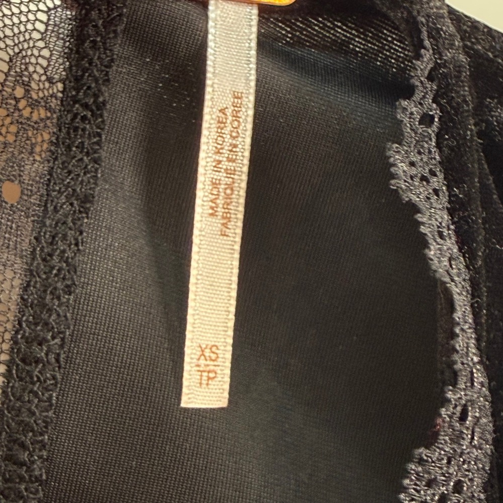 Free People Black Velvet Lace Peplum Top Sheer Back Size XSmall - Picture 5 of 9